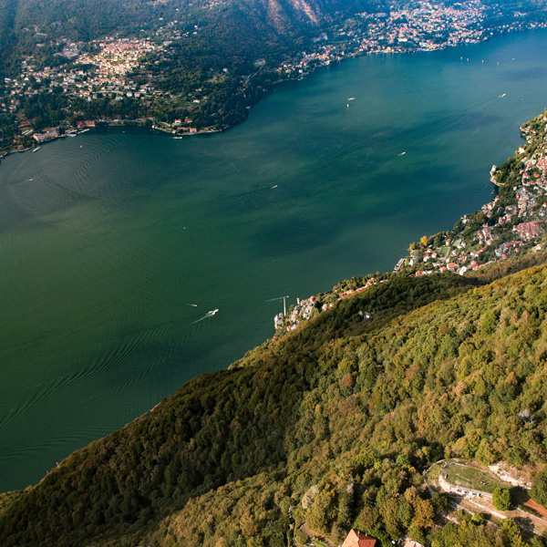 Tour e voli turistici in elicottero sul lago di Como
